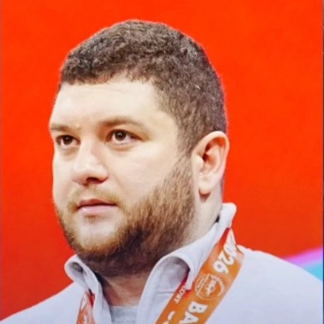 NANIEV Timur